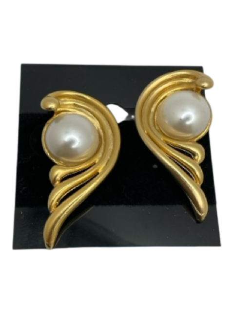 White Pearl & Gold Metal & Faux Pearl Post Back Wavy Lines Earrings White Pearl & Gold
