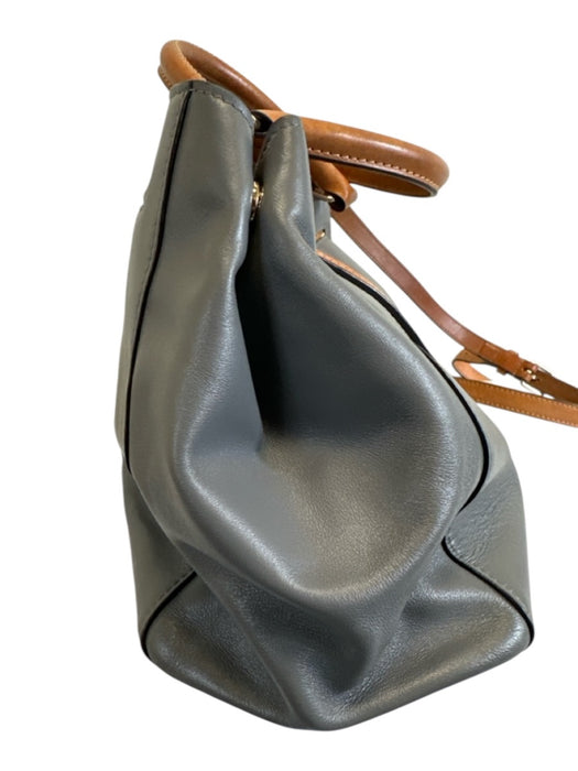 Dooney & Bourke Gray & Brown Leather Crossbody Strap Magnetic Close Bag Gray & Brown / M