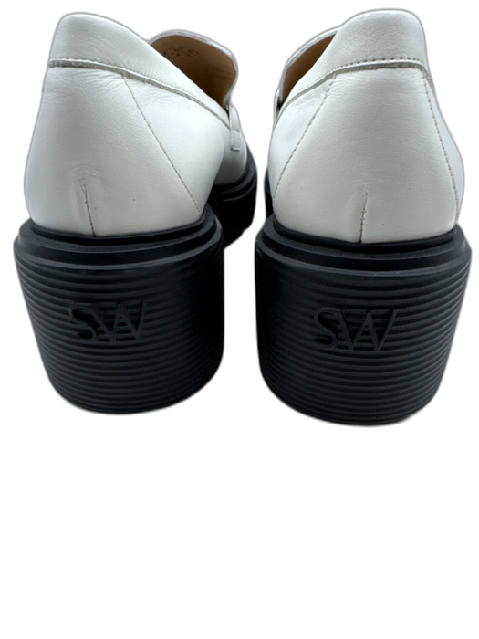 Stuart Weitzman Shoe Size 8.5 White & Black Leather Upper Lug Sole Penny Loafers White & Black / 8.5