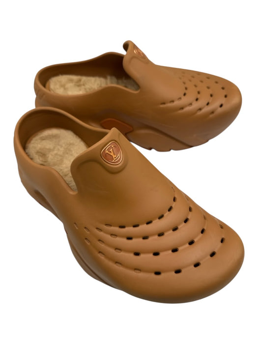 Louis Vuitton Shoe Size 8 AS IS Beige Rubber Solid Clog Men's Shoes Beige / 8