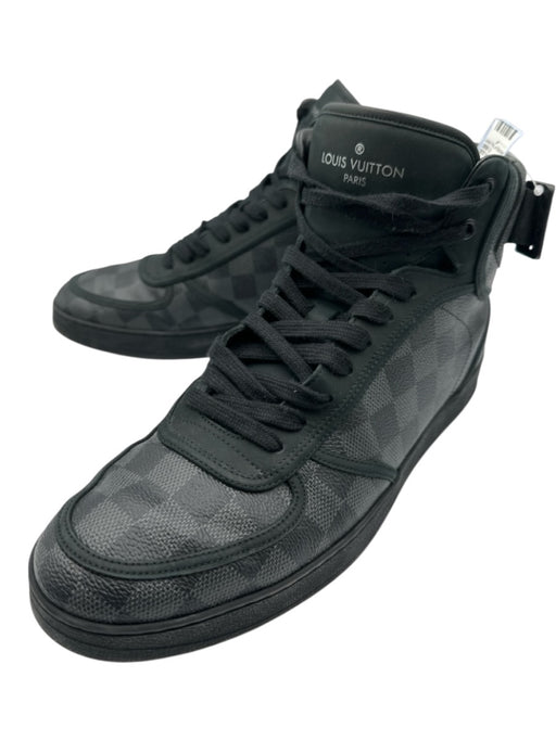 Louis Vuitton Shoe Size 8.5 Black & Gray Leather Damier Strap Sneaker Shoes Black & Gray / 8.5