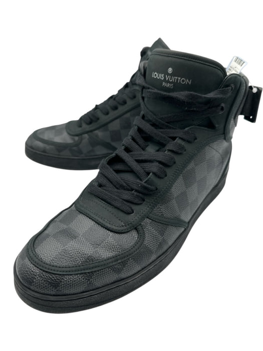 Louis Vuitton Shoe Size 8.5 Black & Gray Leather Damier Strap Sneaker Shoes Black & Gray / 8.5