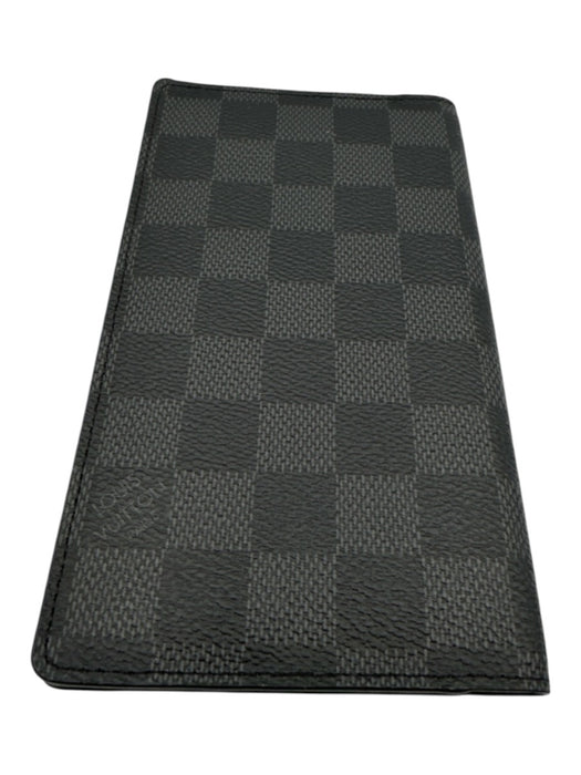 Louis Vuitton Gray & Black Leather Damier Checkbook Men's Wallet Gray & Black