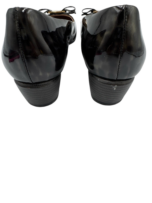 Ferragamo Shoe Size 7.5 Black & Gray Patent Leather Cap Toe Bow Detail Pumps Black & Gray / 7.5