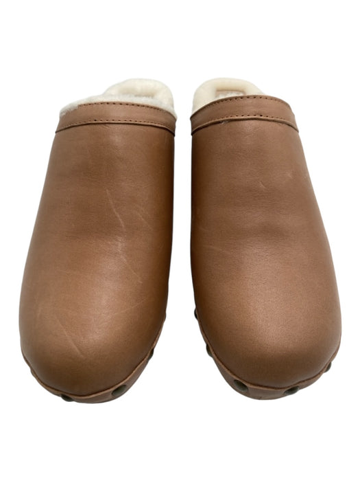 Beek Shoe Size 11 Beige & White Leather round toe Fur Lined Stud Wood Sole Clogs Beige & White / 11