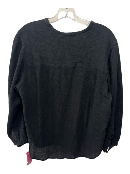 Pomandere Size M Black Cotton Gauze 1/4 Button Long Sleeve Curved Hem Top Black / M