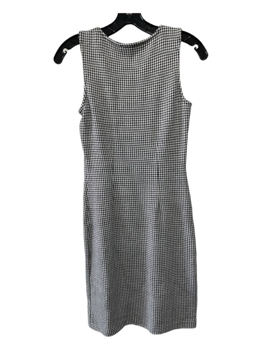 St. John Collection Size 0 Black & White Wool Blend Houndstooth Scoop Neck Dress Black & White / 0