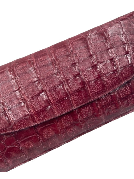 Nancy Gonzalez Burgundy Red Crocodile Envelope Clutch Shoulder Strap Bag Burgundy Red / Small
