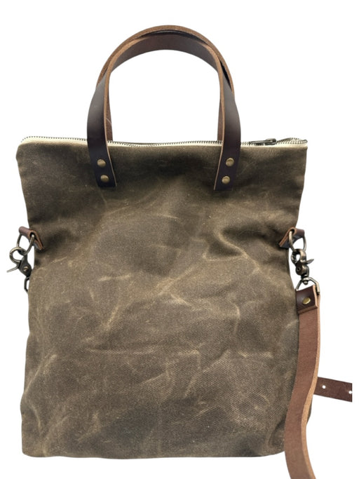 Red House Brown Leather Crossbody Zip Close Flap Bag Brown