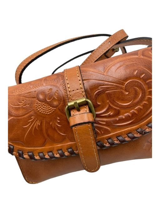 Patricia Nash Brown Leather Snap Closure Floral Embossed Whipstich Detail Bag Brown / Small