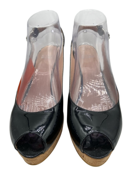 Stuart Weitzman Shoe Size 7.5 Black Patent Leather Peep Toe Cork Sole Sandals Black / 7.5