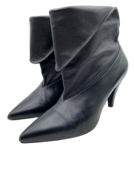 Givenchy Shoe Size 39 Black Lambskin Leather Ankle foldover Pointed Toe Booties Black / 39