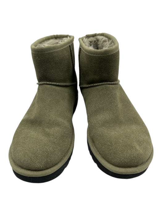 Ugg Shoe Size 6 Dusty Green Leather Upper Suede Logo Detail Ankle Boots Dusty Green / 6