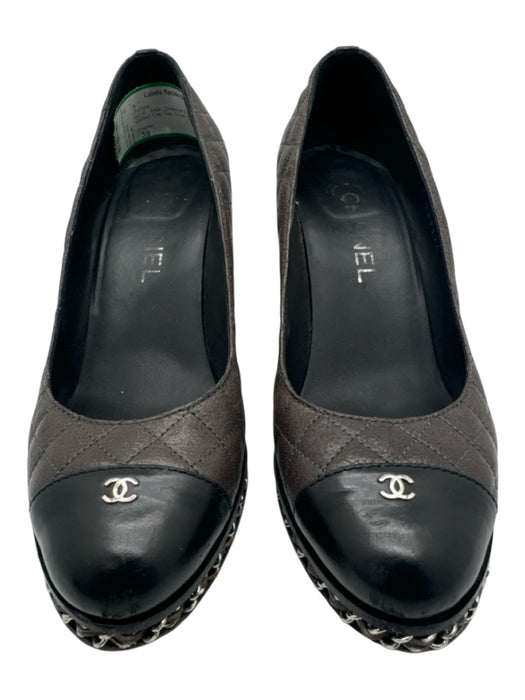 Chanel Shoe Size 39 Charcoal & Black Leather Quilted Cap Toe Chain Detail Pumps Charcoal & Black / 39