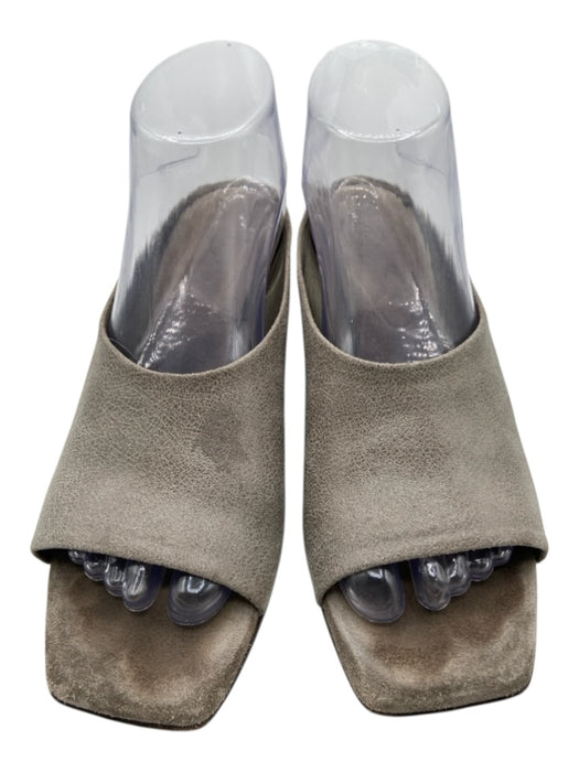 Brunello Cucinelli Shoe Size 39 Grey Leather Block Heel Open Toe Sandals Grey / 39