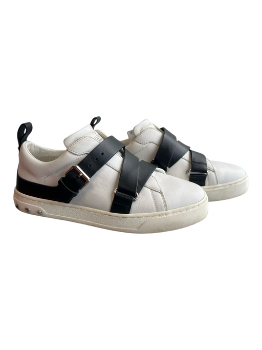 Valentino Shoe Size 36.5 White & Black Leather Round Almond Toe Strapy Shoes White & Black / 36.5