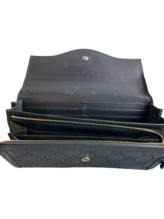 Gucci Black Leather goldtone hardware Interlocking GG Zip Around flap Wallets Black