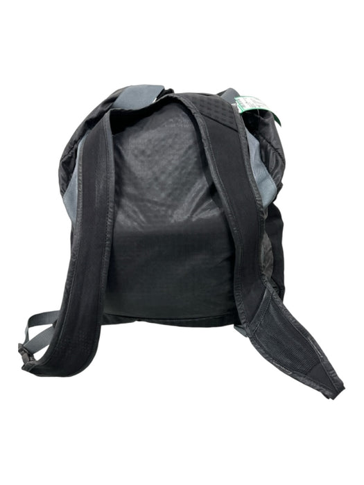 Patagonia Black & Gray Nylon Ruched Backpack Zip closure Bag Black & Gray / M