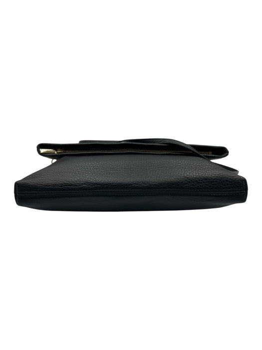 Tory Burch Black Pebble Leather Gold hardware Logo Crossbody Bag Black / M
