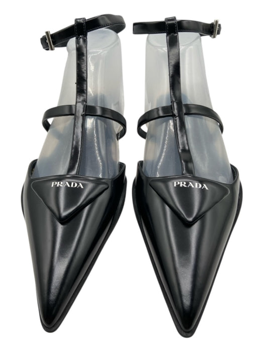 Prada Shoe Size 37.5 Black & White Leather Pointed Toe cage Ankle Strap Flats Black & White / 37.5