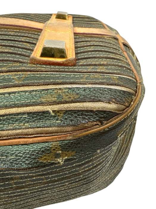 Louis Vuitton Green & Brown Leather Ribbed Brass Hardware Drawstring Satchel Bag Green & Brown / L