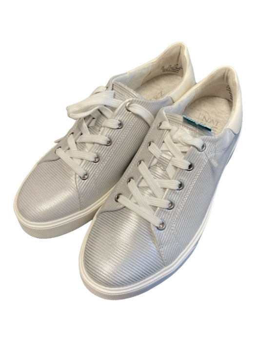 naturalizer Shoe Size 7.5 Silver & White Fabric Low Top lace up Shimmer Sneakers Silver & White / 7.5