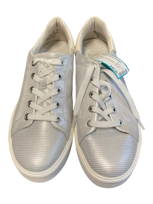 naturalizer Shoe Size 7.5 Silver & White Fabric Low Top lace up Shimmer Sneakers Silver & White / 7.5