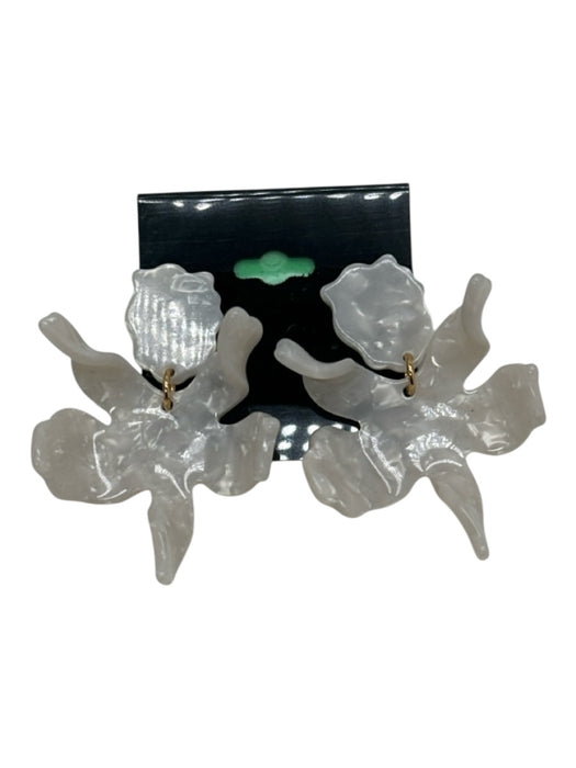 Lele Sadoughi White Acetate Mother of Pearl Flower Post Back Earrings White
