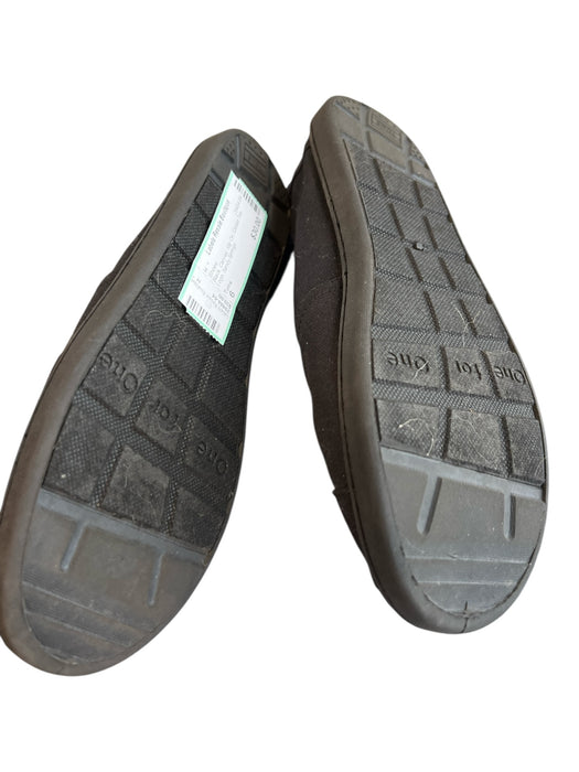 Toms Shoe Size 6 Black Canvas Slip On Closed Toe Logo Shoes Black / 6