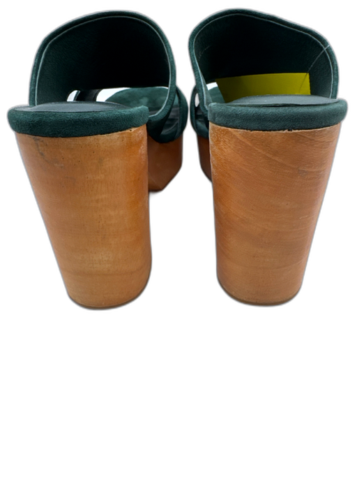 Charlotte Stone Shoe Size 7 Dark Green Suede Wooden Sole Heel Open Toe Sandals Dark Green / 7