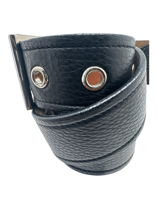 Prada Black Leather Pebbled Silver Buckle Belts Black / 80/32