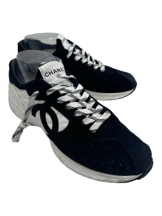 Chanel Shoe Size 41.5 Navy & white Suede Quilted Perforated Lace Up Sneakers Navy & white / 41.5