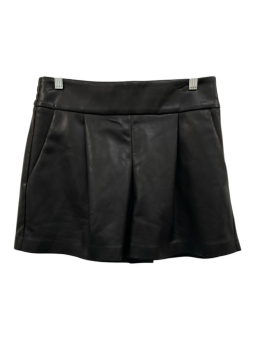 Susana Monaco Size Medium Black Polyurethane Faux Leather Elastic Waist Shorts Black / Medium