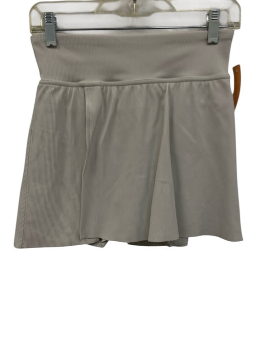 Spanx Size M Light Gray Ribbed Slit Tennis Skirt Light Gray / M
