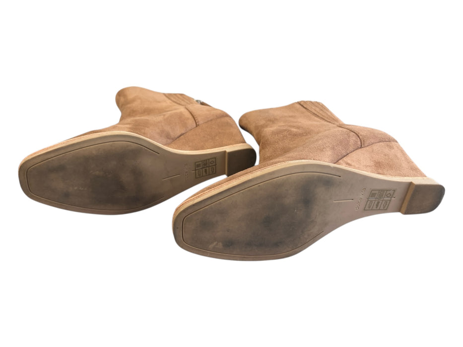 Dolce Vita Shoe Size 8 Light Brown Faux Suede Back Zip Wedge above ankle Booties Light Brown / 8