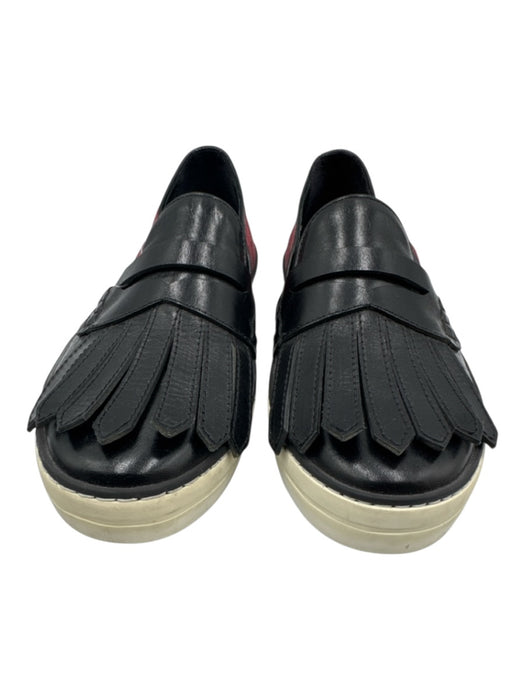Burberry Shoe Size 40 Black & Red Leather Canvas Snake Print Fringe Flats Black & Red / 40