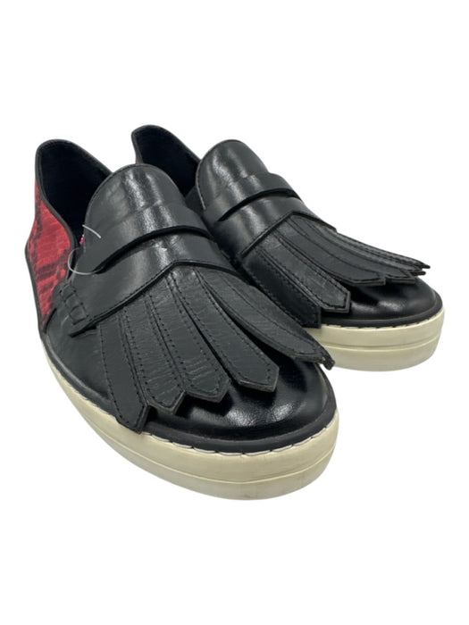 Burberry Shoe Size 40 Black & Red Leather Canvas Snake Print Fringe Flats Black & Red / 40