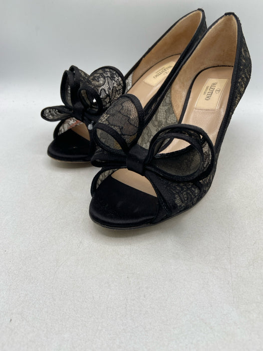 Valentino Shoe Size 36.5 Black Lace Bow Peep Toe Mid Heel Pumps