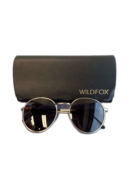 Wild Fox Silver & Black Metal Round Frames Grey Lenses Sunglasses Silver & Black