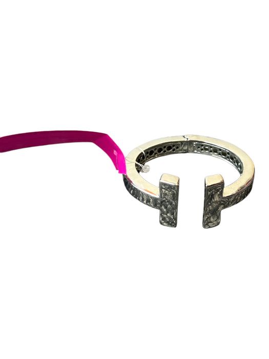 No Brand Silver Tone Metal Hinge Cuff Hollow Bracelet Silver Tone