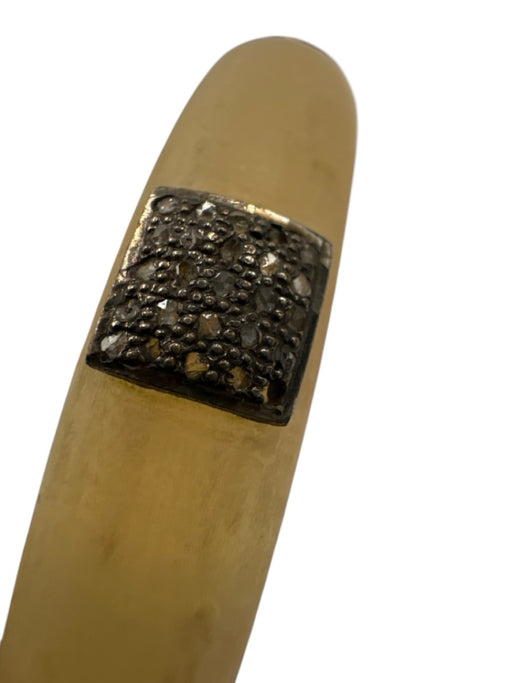 Whitney Rooker Beige & Silver Horn Pave Diamonds Bangle Bracelet Beige & Silver