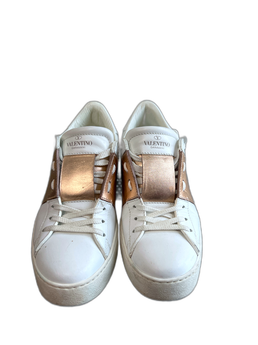 Valentino Garavani Shoe Size 7.5 White & Rose Gold Leather Almond Toe Shoes White & Rose Gold / 7.5