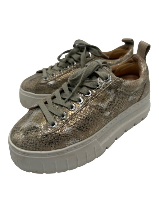 J/Slides Shoe Size 6 Beige, Gray, Tan Leather Metallic Snake Low Top Sneakers Beige, Gray, Tan / 6