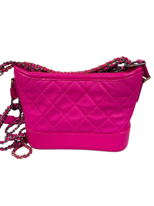 Chanel Hot pink Leather Quilted Detachable Straps Zip Top Crossbody Bag Hot pink / S