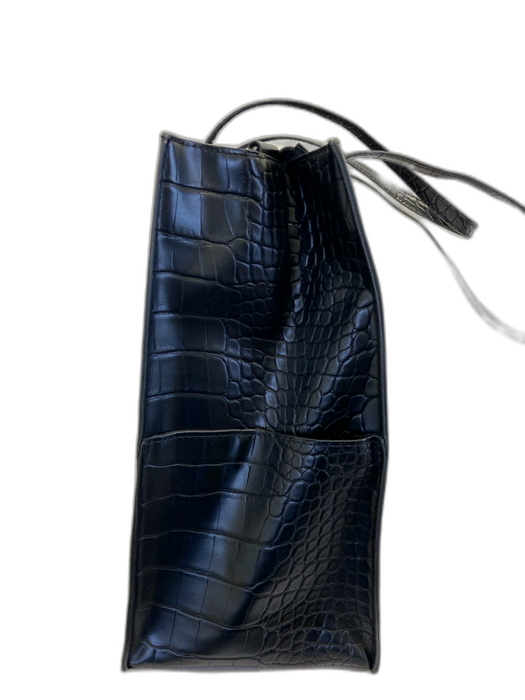 Beis Black Polyurethane Croc Embossed Shoulder Strap Zip closure Bag Black / L