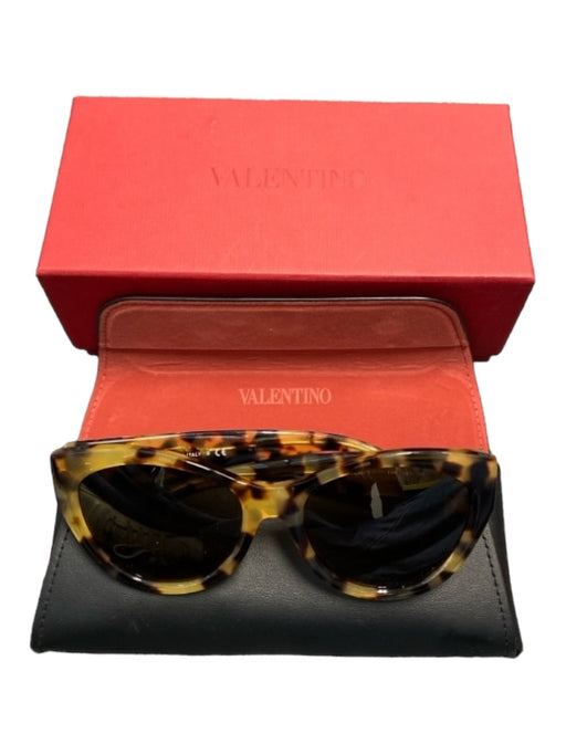 Valentino tortoise Plastic Gold hardware Stone Detail Brown Lenses Sunglasses tortoise