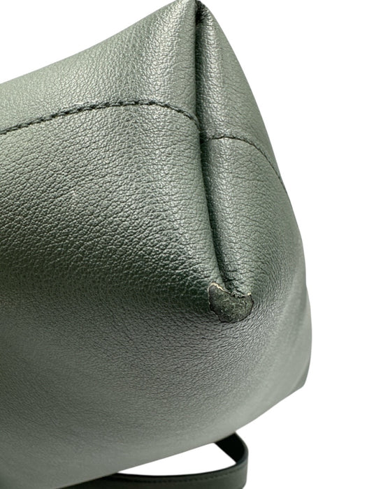 Saint Laurent Dark Green Leather Magnetic Clasp Crossbody Strap hand bag Bag Dark Green / S