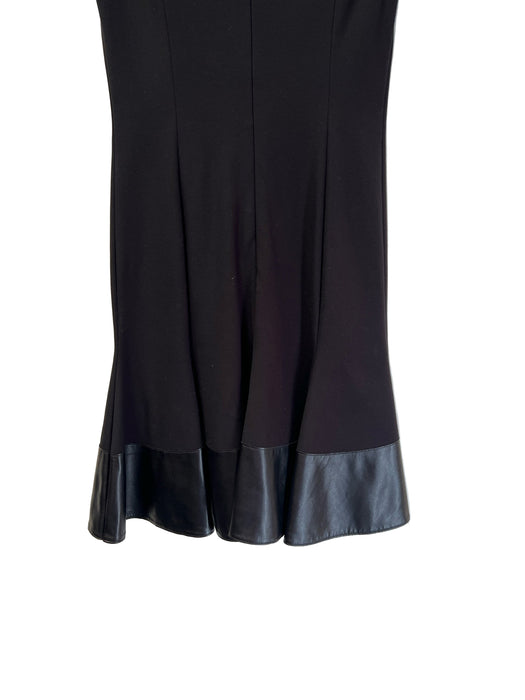 Akris Punto Size 4 Black Viscose Blend Crewneck Back Zip Cap Sleeve Dress