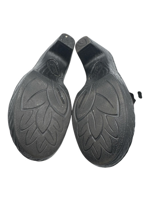 Born Shoe Size 36.5 Black Leather Wood Heel Braided Design Studs Clog Mules Black / 36.5