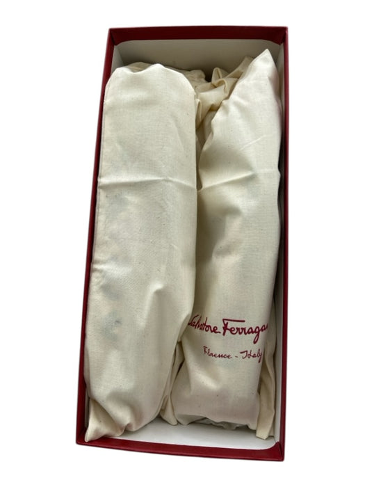 Salvatore Ferragamo Shoe Size 9 C White, Pink & Multi Leather Round Toe Flats White, Pink & Multi / 9 C